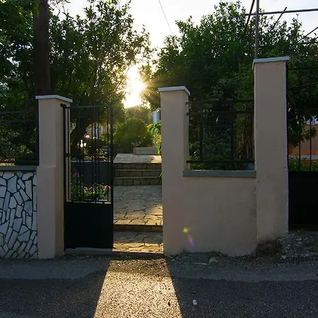 Hétvégi ház Kroussos *